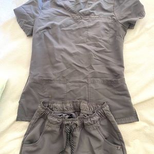 Jaanuu Scrub Top and Scrub Jogger Pants